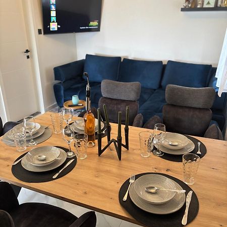 Apartment Sanja セニ エクステリア 写真