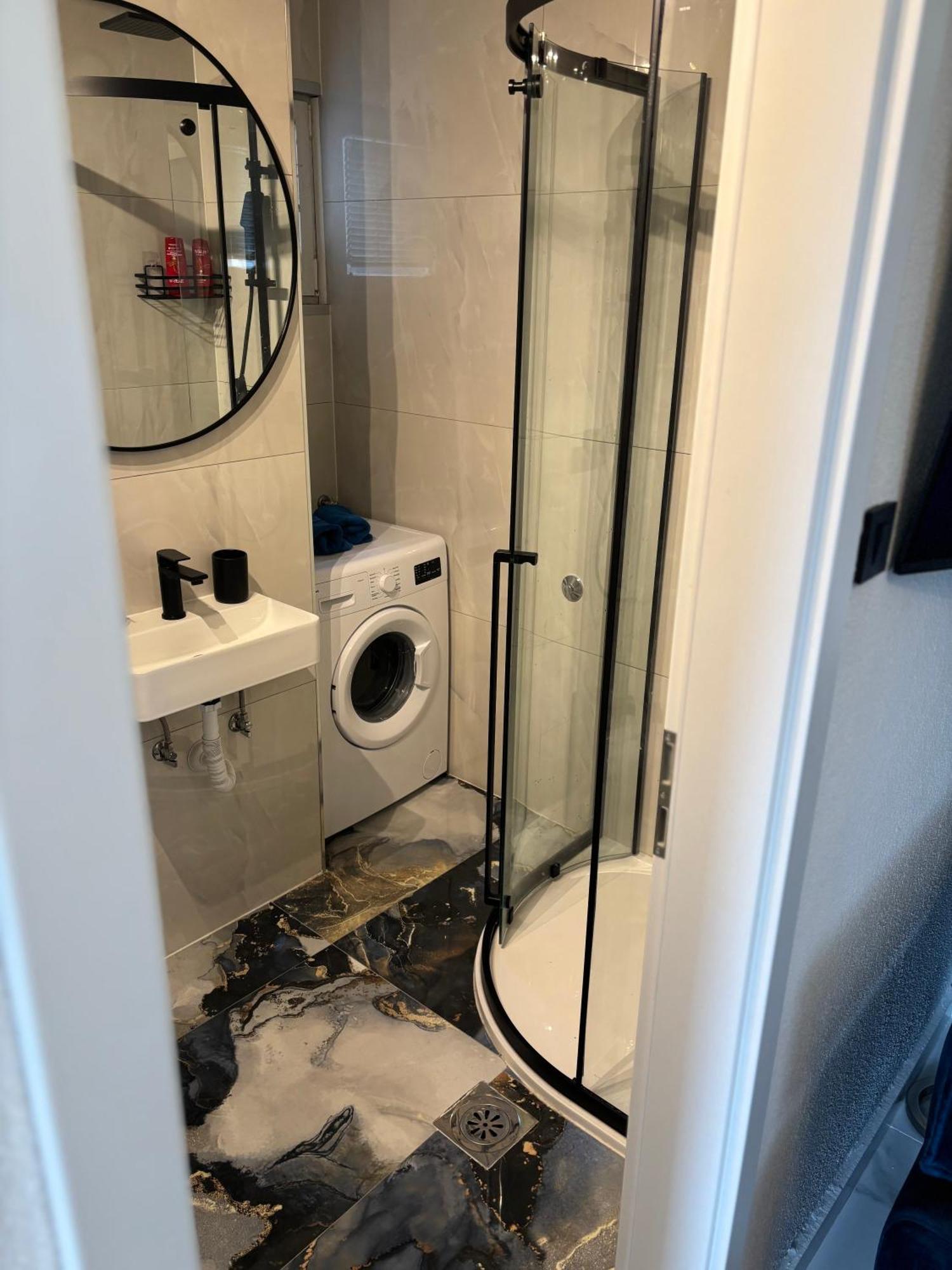 Apartment Sanja セニ エクステリア 写真