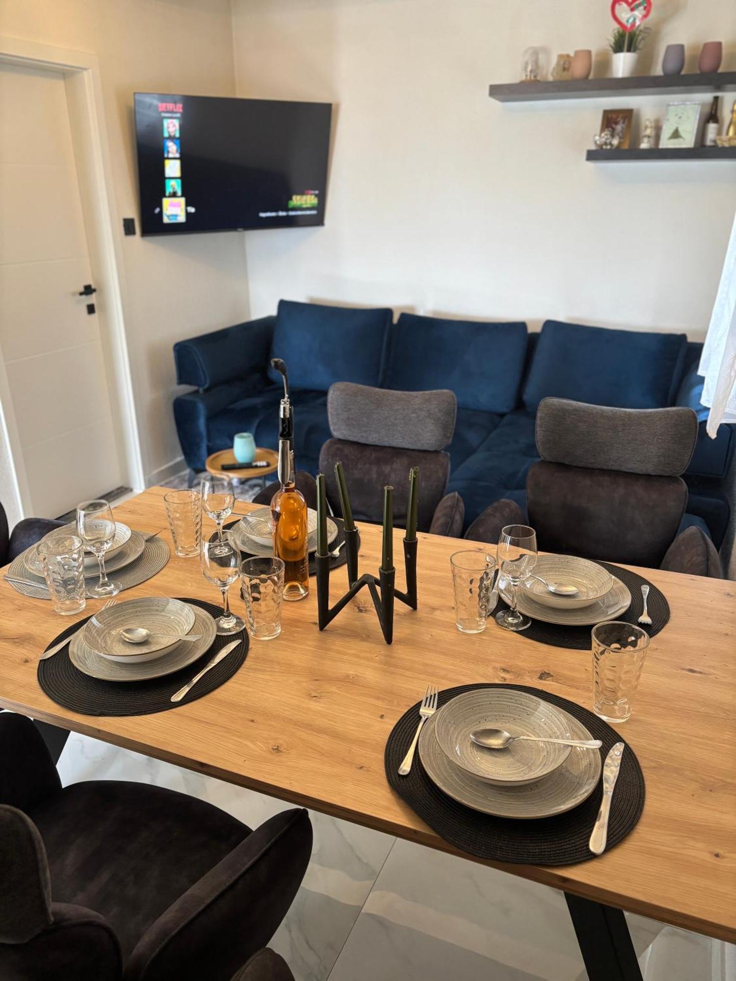 Apartment Sanja セニ エクステリア 写真
