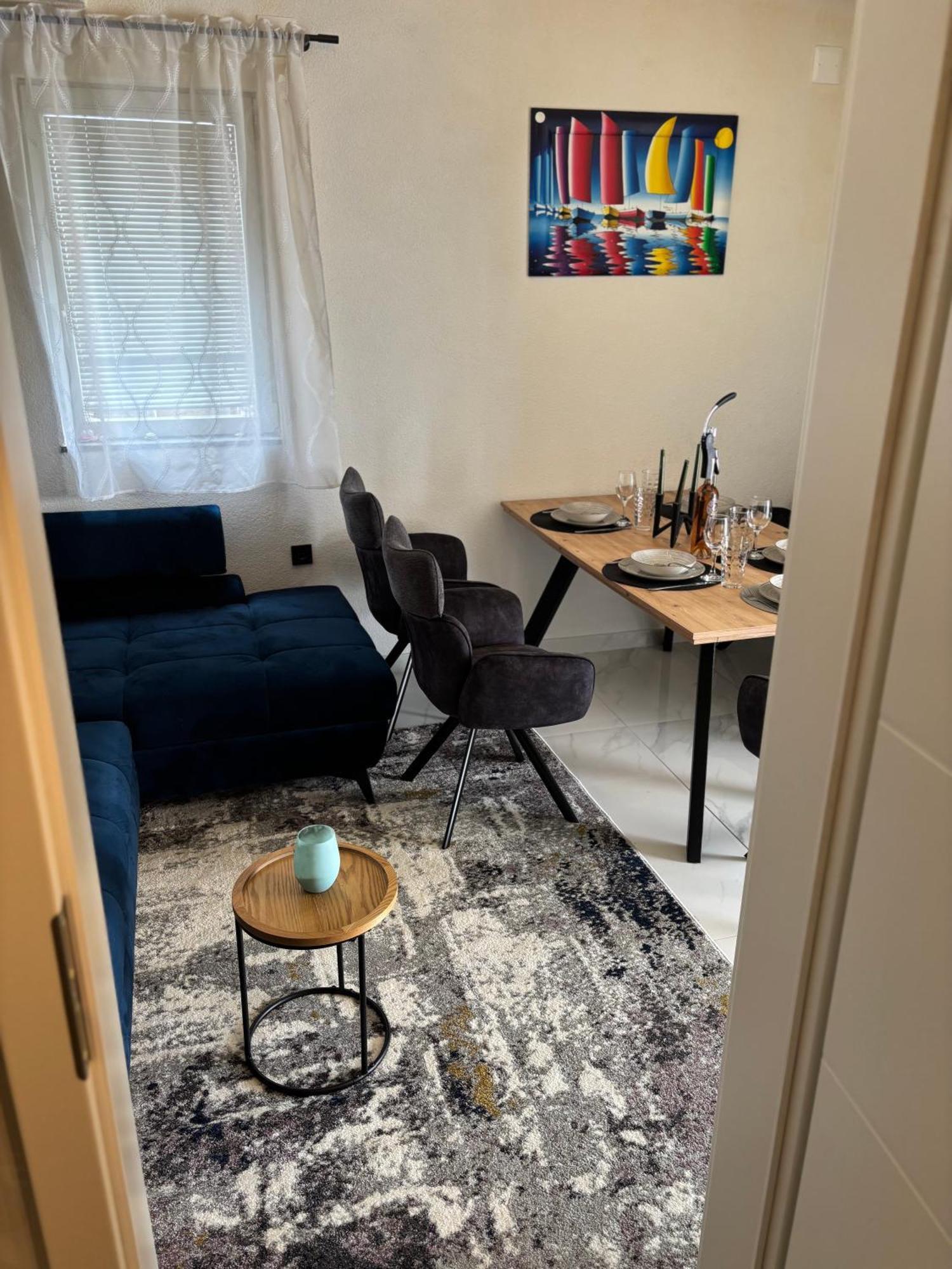 Apartment Sanja セニ エクステリア 写真