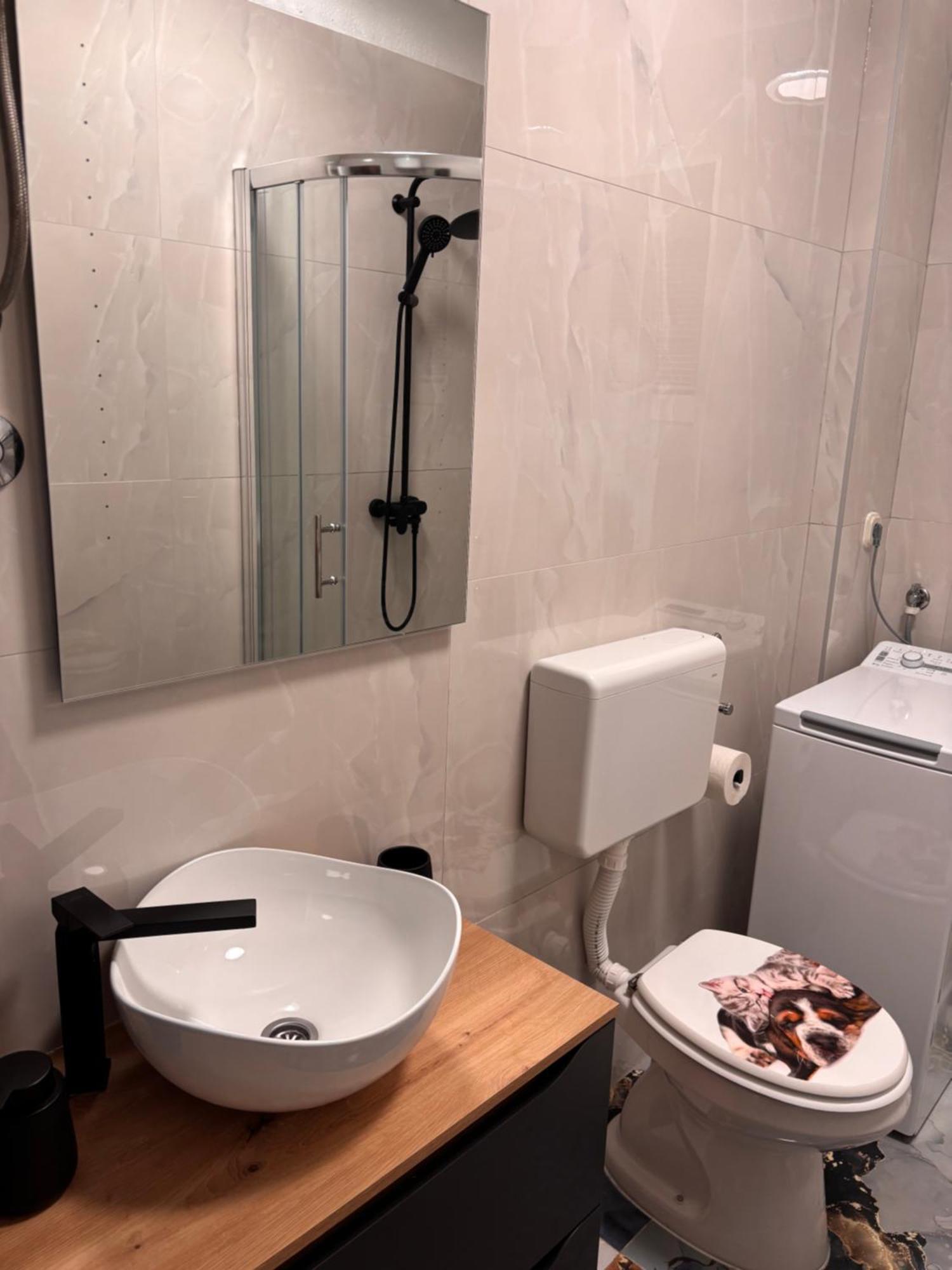 Apartment Sanja セニ エクステリア 写真